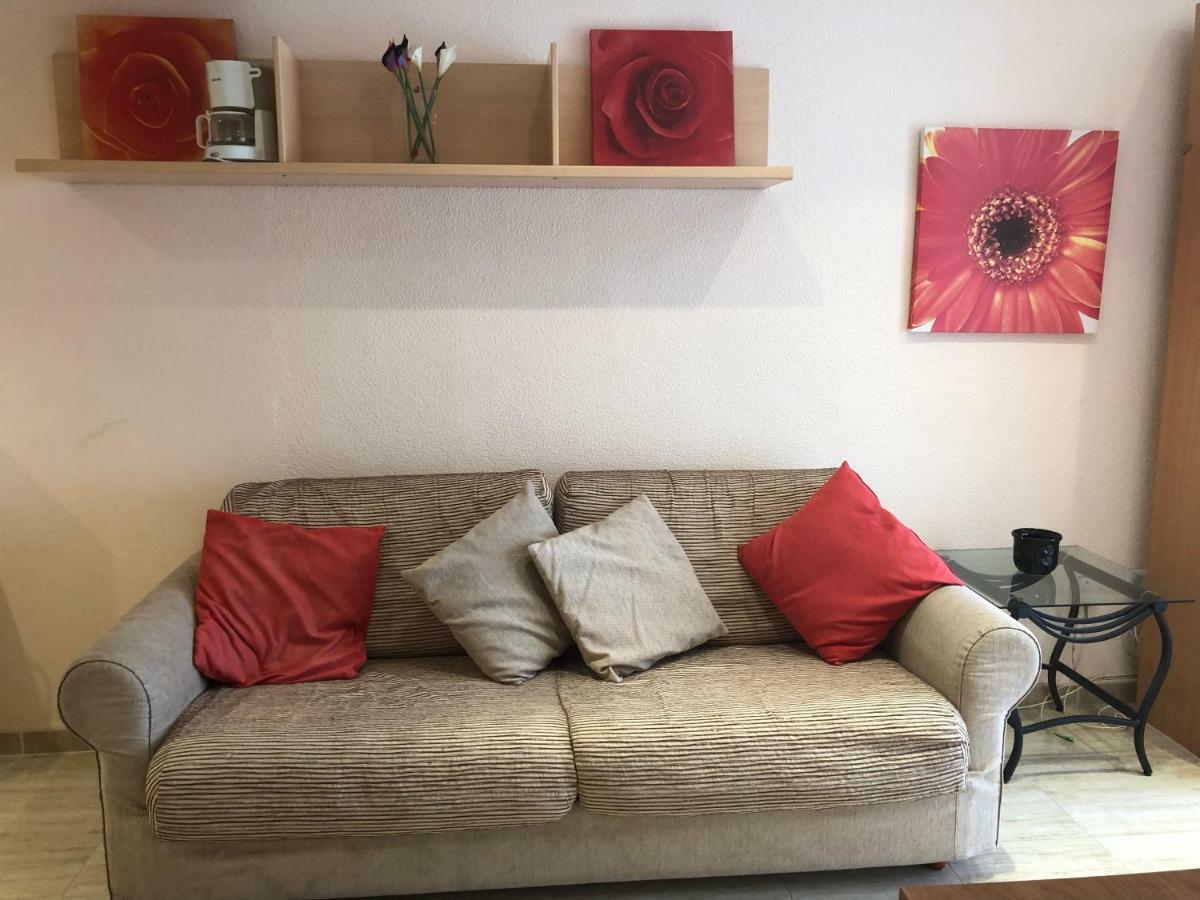 Apartamento & Sea View Alicante Bagian luar foto
