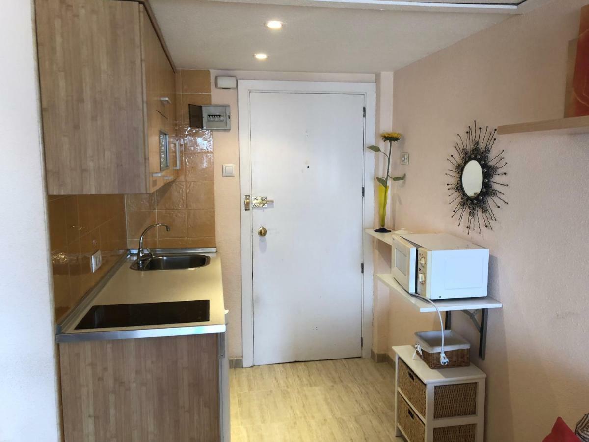 Apartamento & Sea View Alicante Bagian luar foto